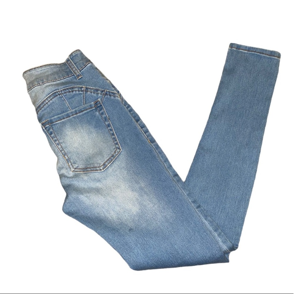 [Fashion Nova] Alexa High Rise Skinny Jeans - Picture 2 of 4